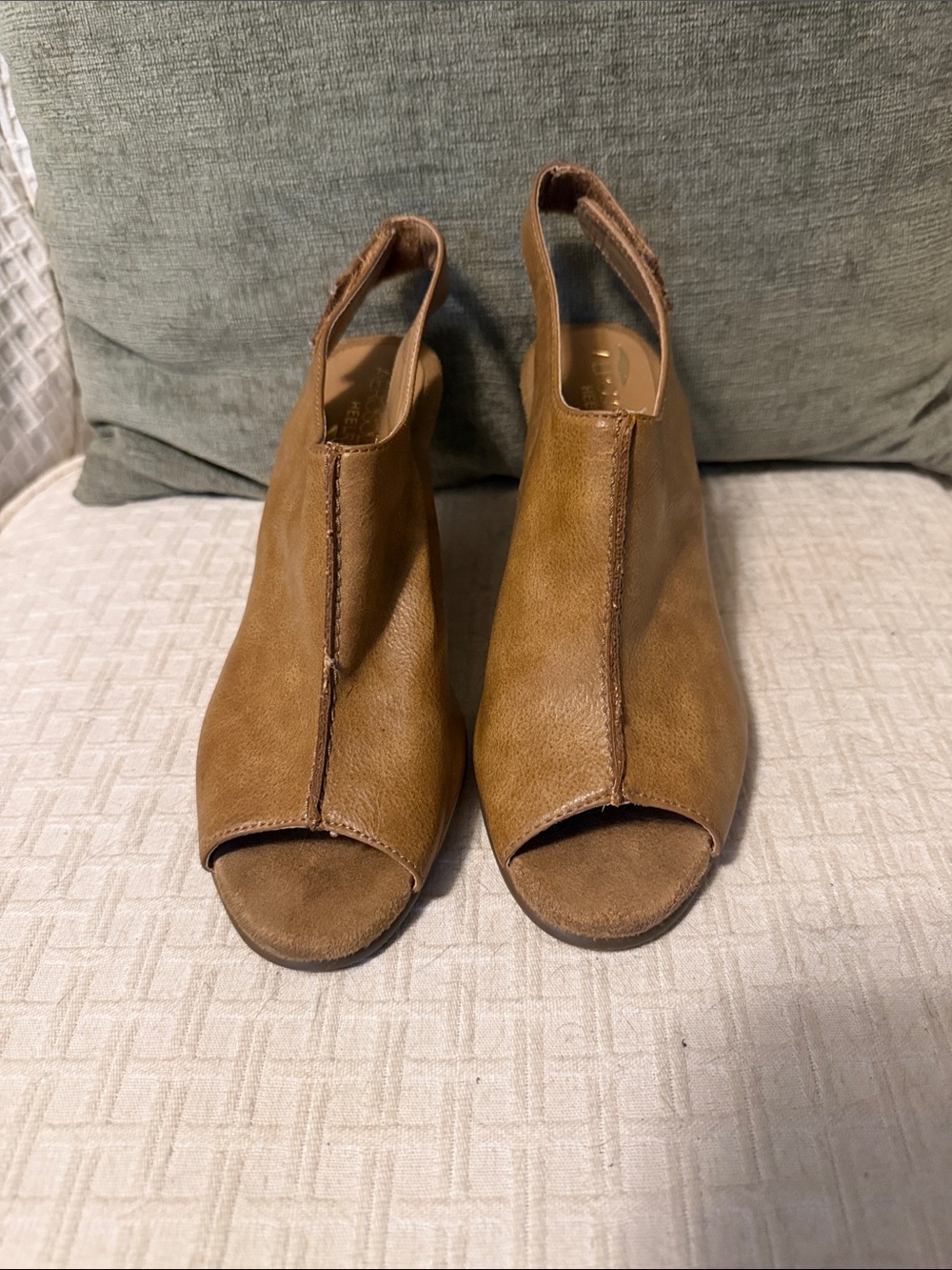 AEROSOLES Brown Open-Toe Slingback Peep-Toe Heels